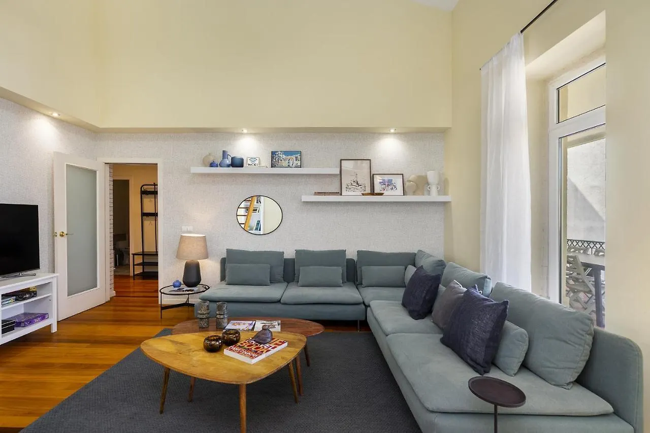 Whome Luxury Lisbon Penthouse: Designer Decor & Epic Views 0*,  Portugalia