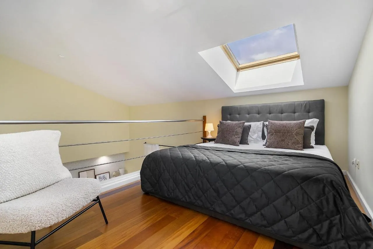 Whome Luxury Lisbon Penthouse: Designer Decor & Epic Views 0*,