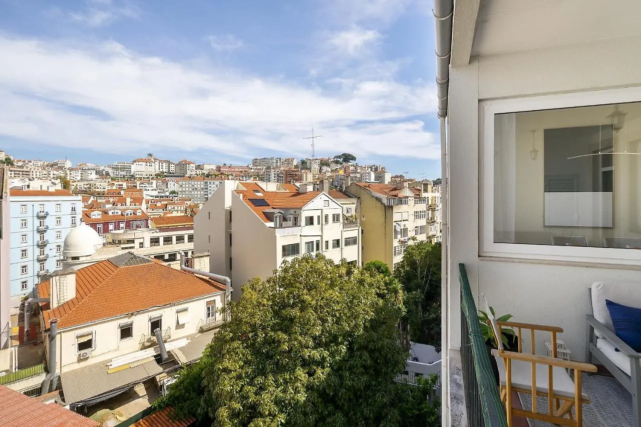 Апартаменты Whome Luxury Lisbon Penthouse: Designer Decor & Epic Views Португалия